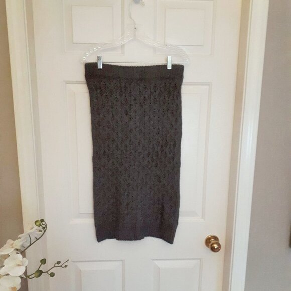 EUC Joe Fresh grey knit wool blend pencil skirt, S - Picture 3 of 4